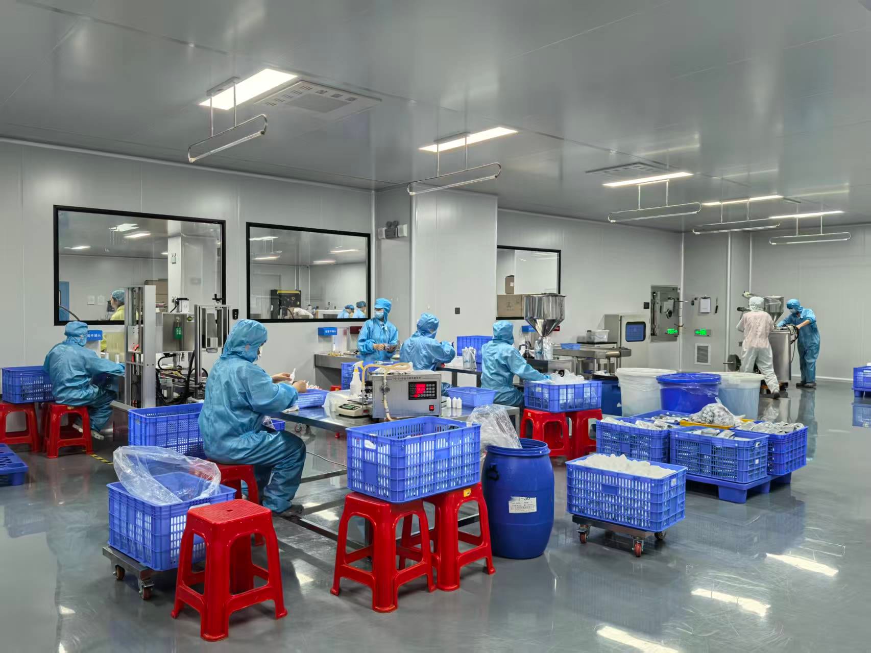 100,000-class GMPC cleanroom filling line